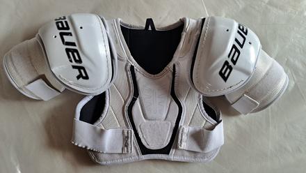 Vesta na hokej, bauer,s