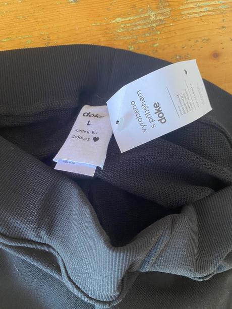 Nove teplaky doke s visackou, l