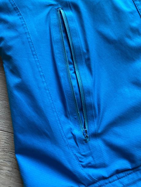 Bunda športová, envy,38