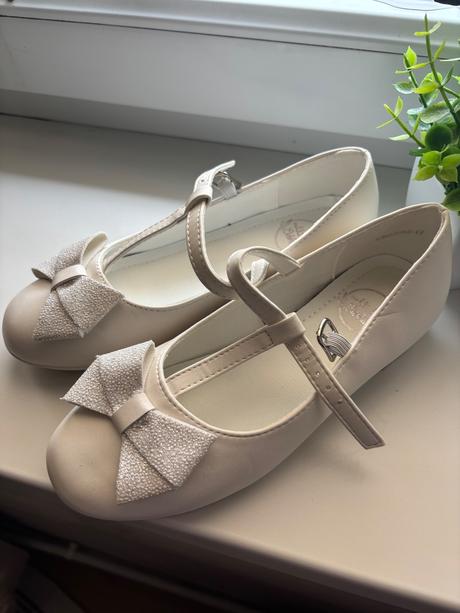 Dievčenské topánky na prvé sväté prijímanie, nelli blu,33