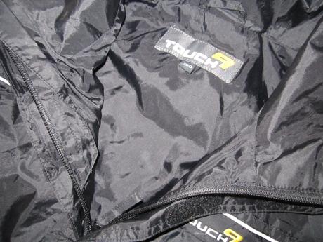 Prechodná bunda--120, 122