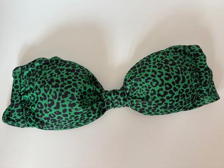 Vrchný diel plaviek s volánmi, gate,34