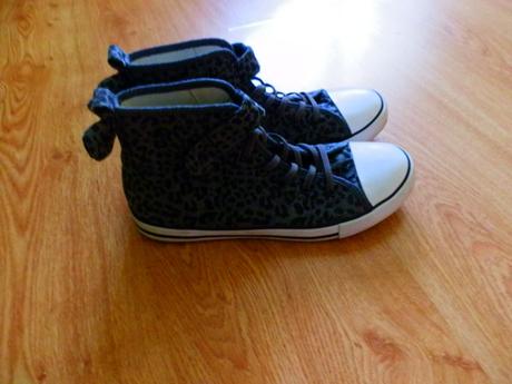 Mašličkové plátenky zn. reserved, reserved,37