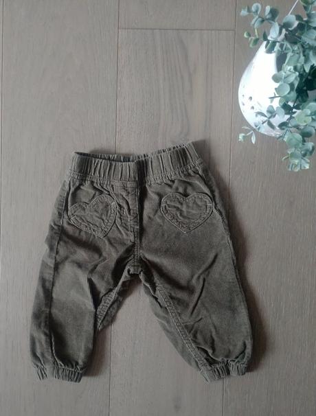 Nové menčestrové nohavice, lupilu,74