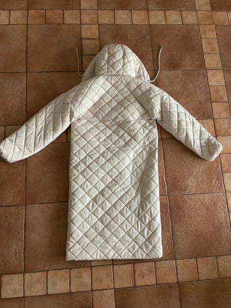 Prekrásna prechodná vetrovka zn medicine, s