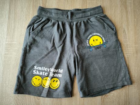 Smile kraťasy 146, sinsay,146