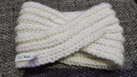 Biela teplá čelenka, 