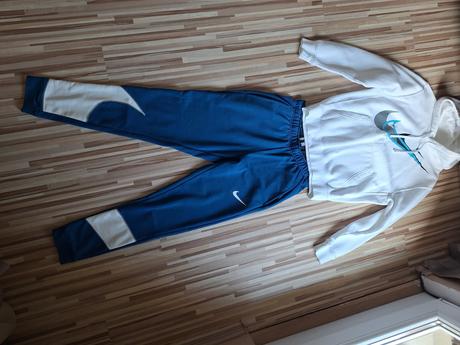 Pánska suprava, nike,s