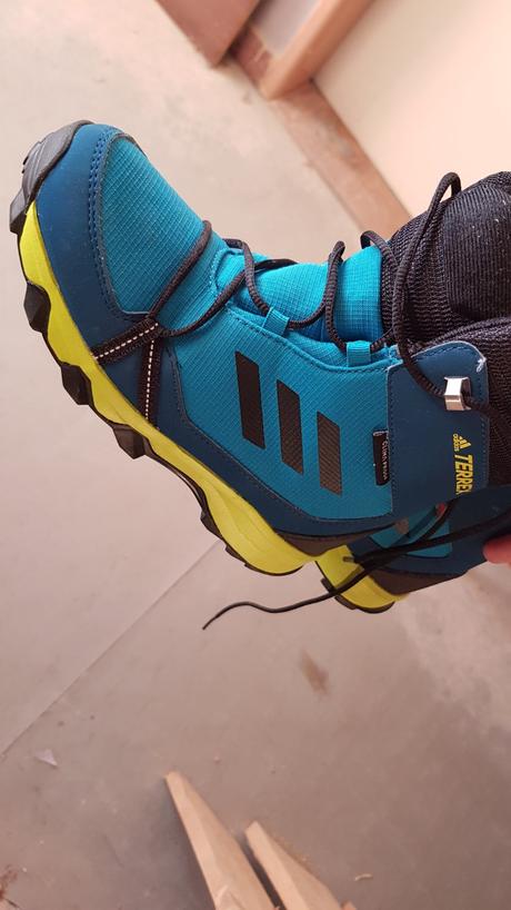 Nepremokavé čižmy do snehu, adidas,32