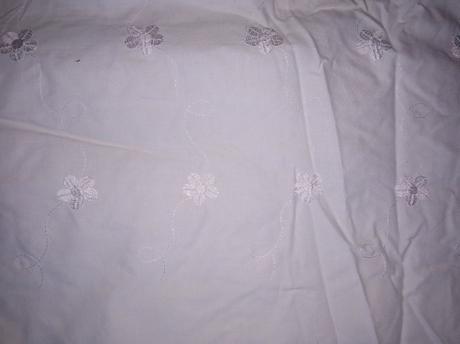 Krasna kvetinkove zavinovacka, perinka top stav,