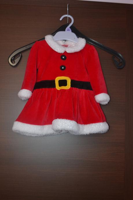 Mikulášske šatičky, 68