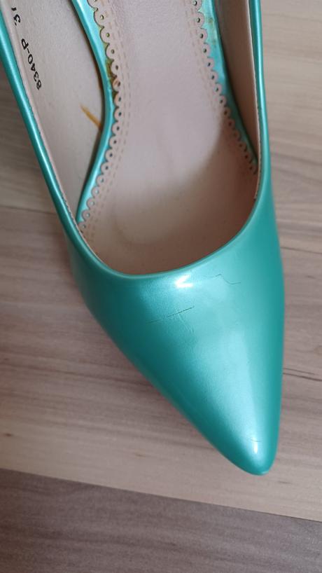 Mentolové lodičky, 37