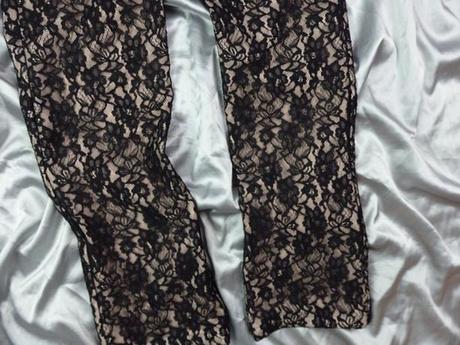 Kvalitné elegantné nohavice, s