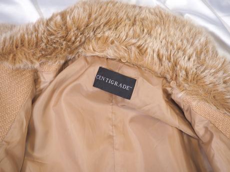 Kvalitný dámske kabát centigrade, 52