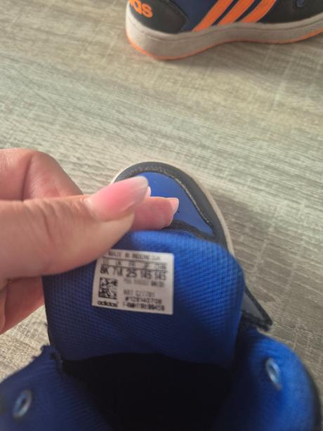 Botasky adidas, adidas,25