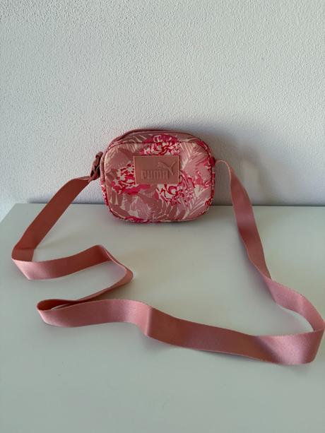Crossbody kabelka, puma