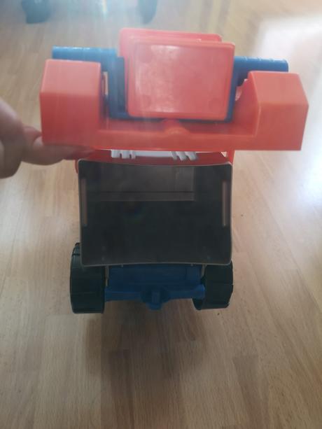 Lena smetiarske auto, 