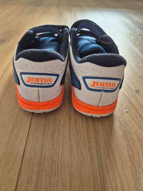 Joma halovky, joma,33
