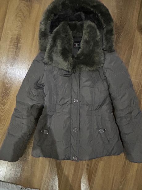 Vetrovka s kozusinkou, l