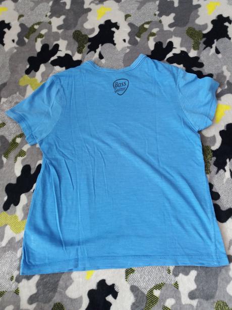 Tričko s gitaristom, 128