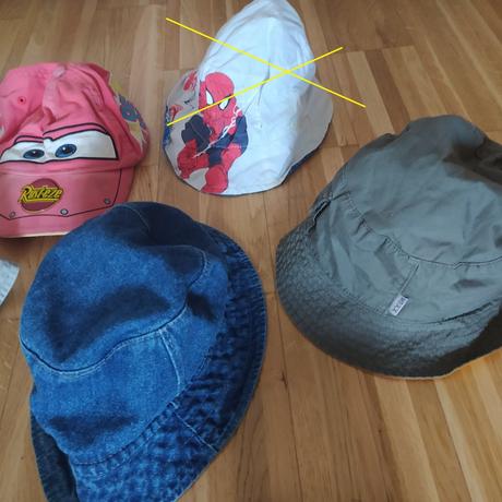 Šiltovky a klobúčiky 1e/k nosené výlučne mojimi d, 134