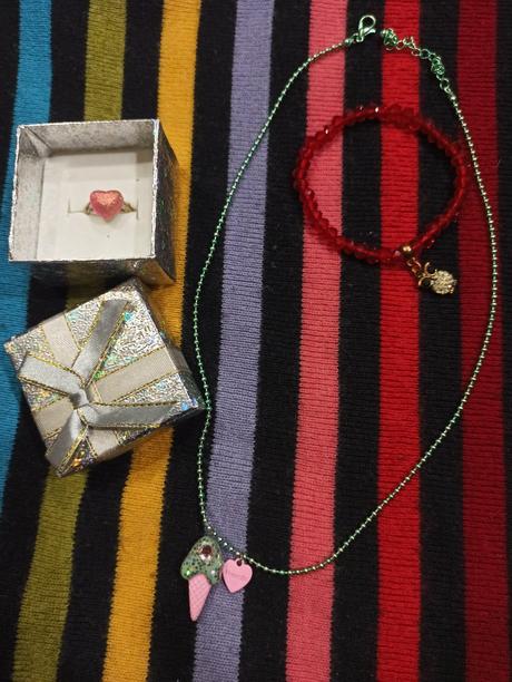 Bixu pre malú paradnicu, tri kusy, 