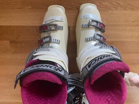 Lyžiarky veľkosť 38, nordica,38