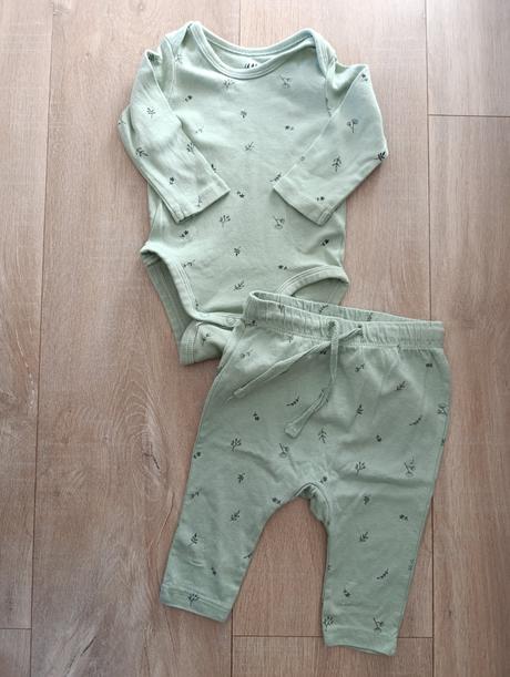 Body+tepláky, h&m,62