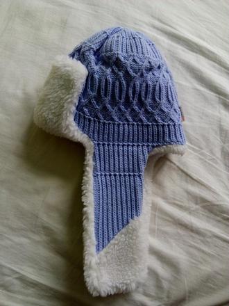 Kožušinová čiapka, 92