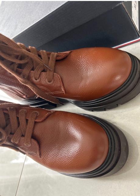 Tommy hilfiger original pravá koža, tommy hilfiger,39