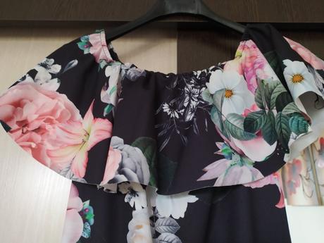 Romantické šaty s, s