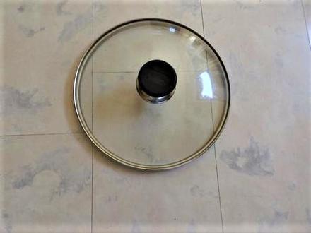 Kvalitná pokrievka berndes 23,5 cm,