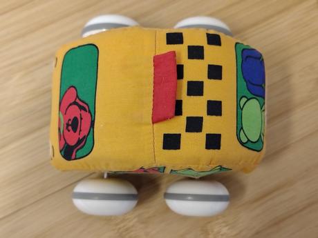 Naťahovacie autíčko taxík, melissa & doug, r. 2015,