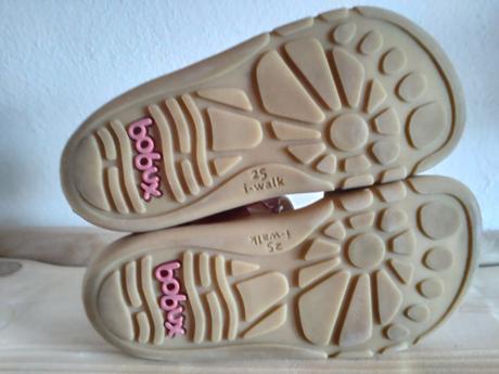 Sandalky bobux, bobux,25