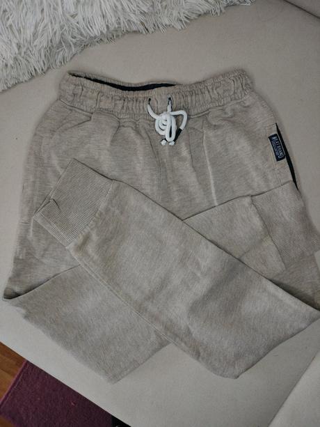 Next béžové chlapčenské tepláky, next,122