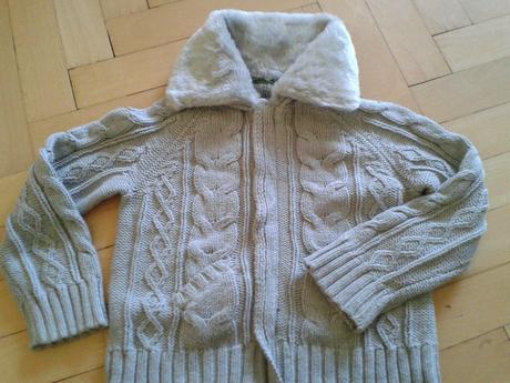 Svetrík s kožušinkou, benetton,122