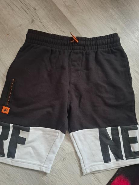 Balík teplákovych kraťasov 146veľ. (5+1ks), 140–152