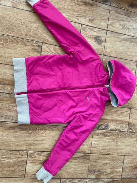 Nike obojstranna bunda, nike,140