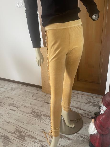 Luxusne leginky fenty by rihanna, m