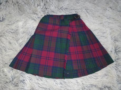 Škótska sukňa, 104