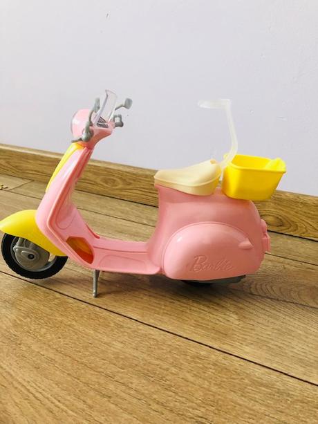 Barbie scooter, 