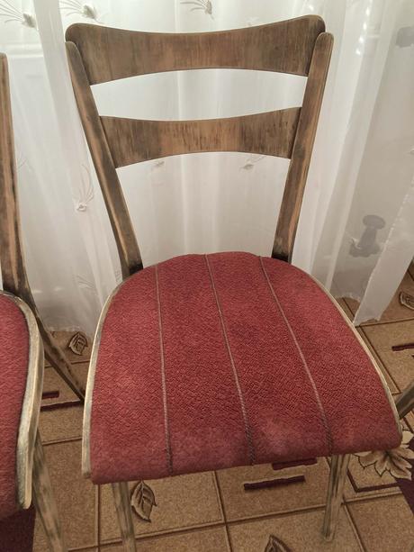 Stol jedálenský rozkladací +4 x stolička,, 