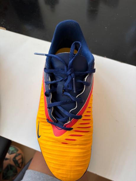 Halovky, nike,38