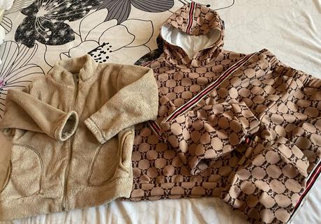 Teplá mäkká chlpatková mikina v. 122/128, 122