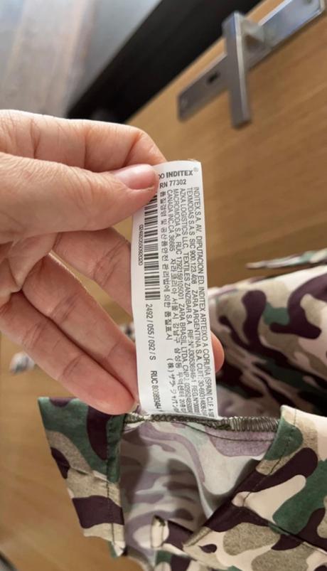 Maskáčové šaty, zara,s