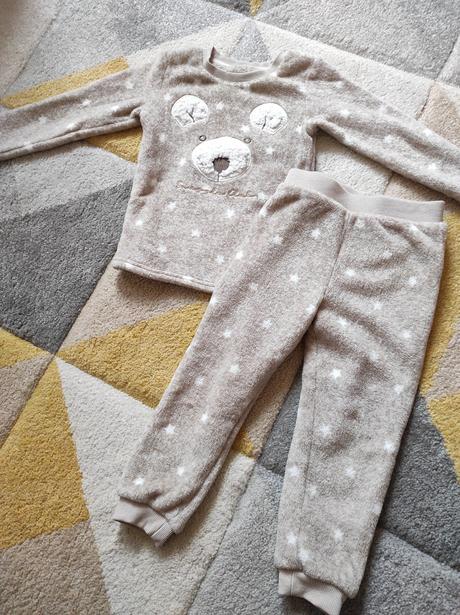 Teplé pyžamo tip top stav, f&f,98