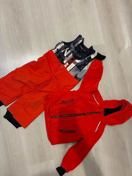 Balík oblečenia na celý rok 98-104, 86–98