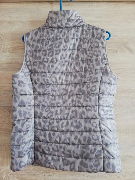 Dámska vesta, c&a,40