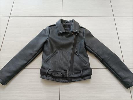 Koženková bundička top stav, reserved,134