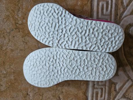 Ružové papučky s vílami 24 zadarmo pri nákupe, 24